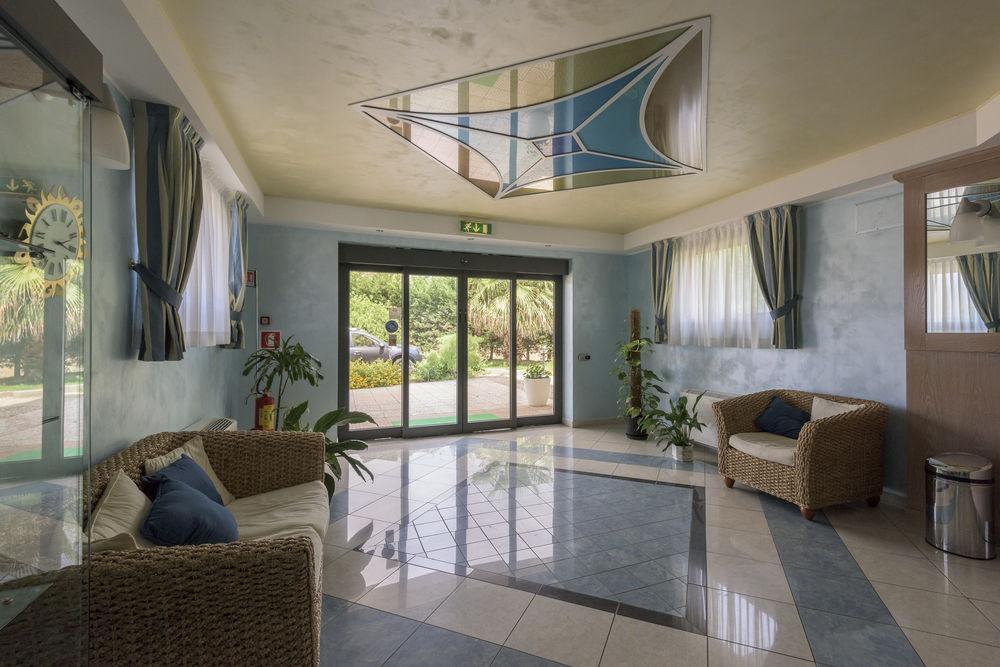 בוסה Resort Isola Rossa מראה חיצוני תמונה
